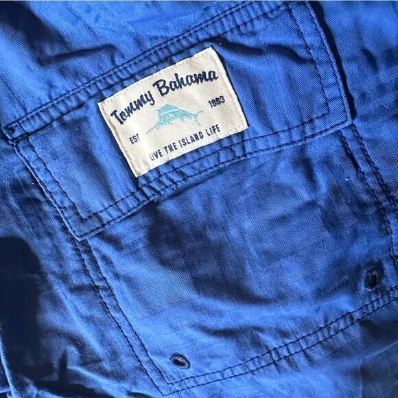 Tommy Bahama Vibrant Royal Shorts in Size XL / 8IS - Picture 6 of 8